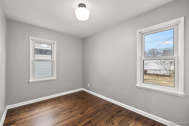 922 Mclean Avenue, Royal Oak, MI 48067