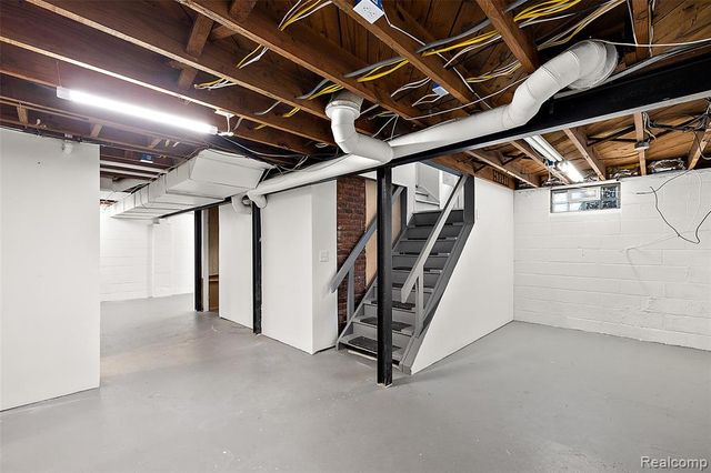 922 Mclean Avenue, Royal Oak, MI 48067