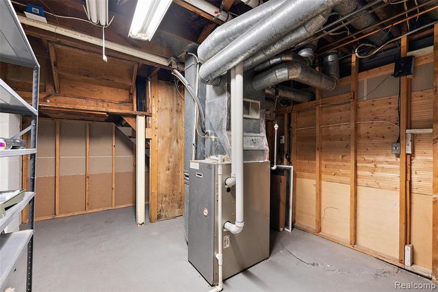 922 Mclean Avenue, Royal Oak, MI 48067