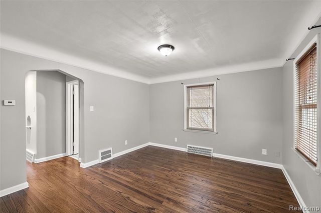 922 Mclean Avenue, Royal Oak, MI 48067