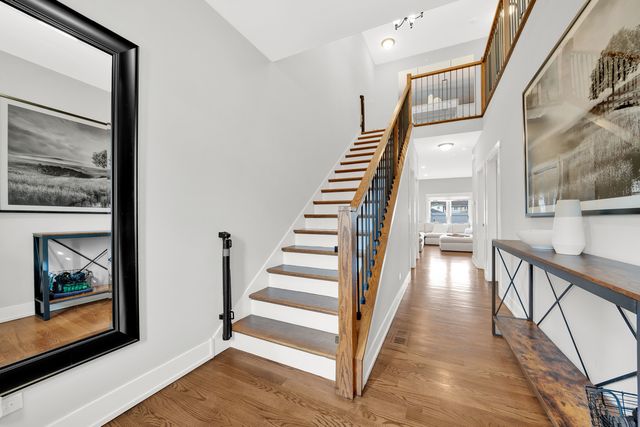 7235 W 71st Street 7235-4, Bridgeview, IL 60455