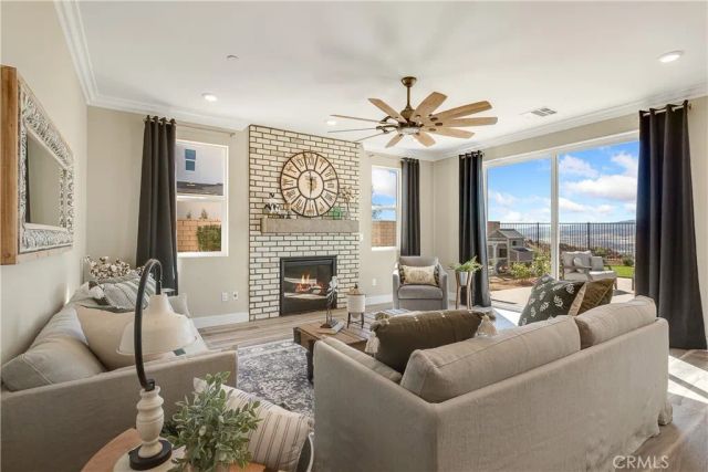 28516 Wildflower Terrace, Castaic, CA 91384