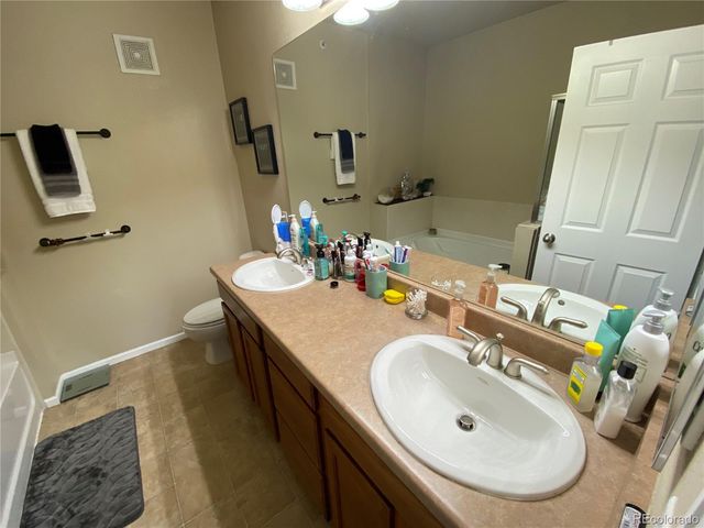 8123 W 51st Place 303, Arvada, CO 80002