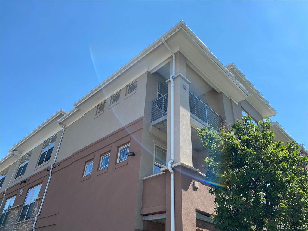 8123 W 51st Place 303, Arvada, CO 80002