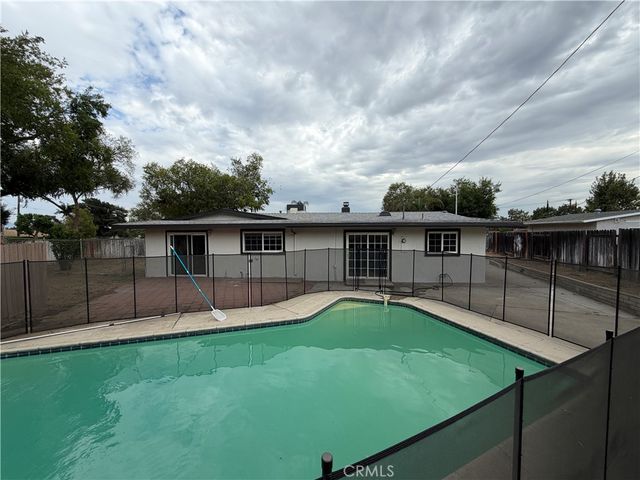 378 W 53rd Street, San Bernardino, CA 92407