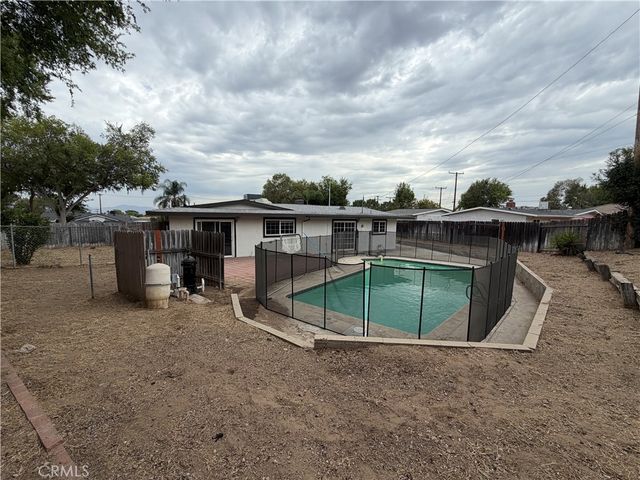 378 W 53rd Street, San Bernardino, CA 92407