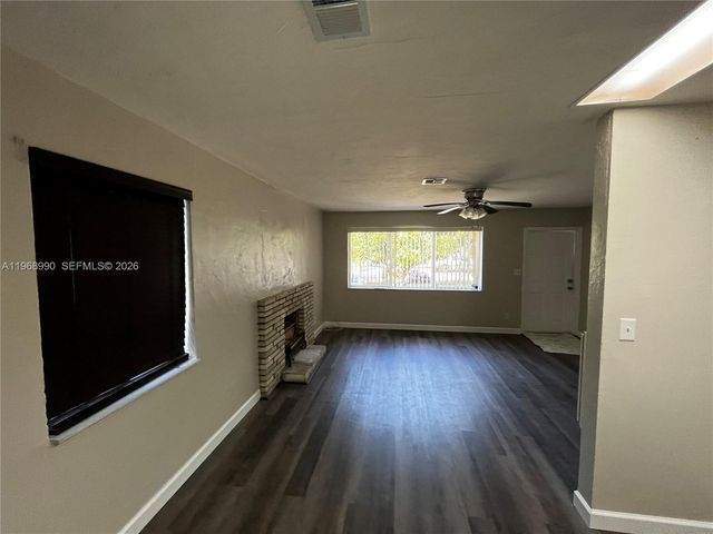 816 Beech Rd, West Palm Beach, FL 33409