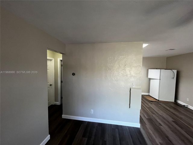 816 Beech Rd, West Palm Beach, FL 33409