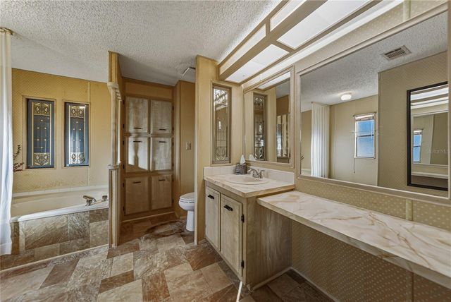 14921 RIALTO AVENUE, Brooksville, FL 34613