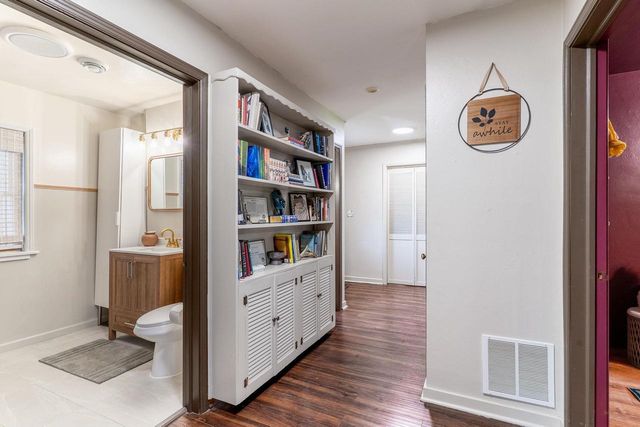 434 BEAUPRE STREET, Green Bay, WI 54301