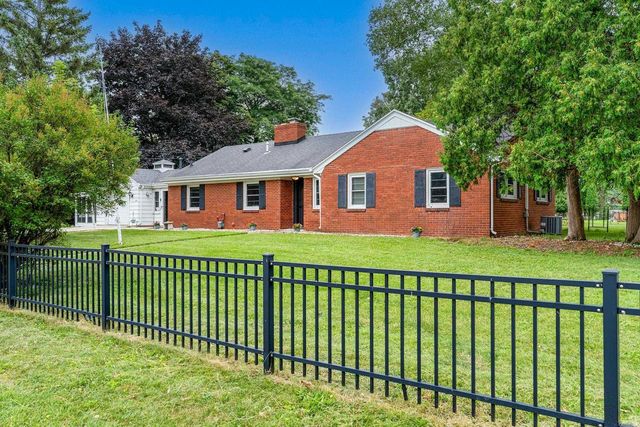 434 BEAUPRE STREET, Green Bay, WI 54301