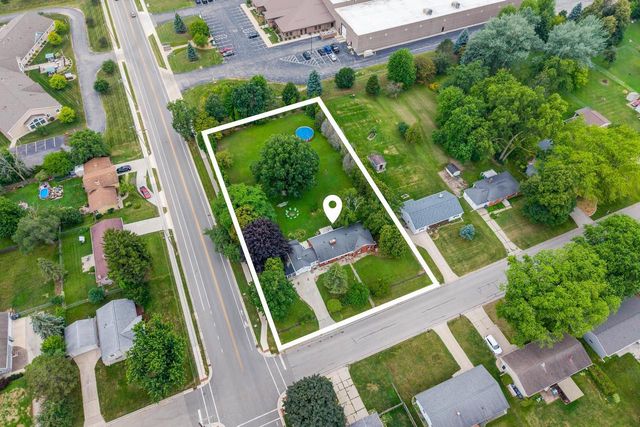 434 BEAUPRE STREET, Green Bay, WI 54301