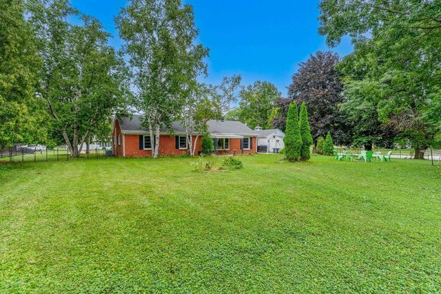 434 BEAUPRE STREET, Green Bay, WI 54301