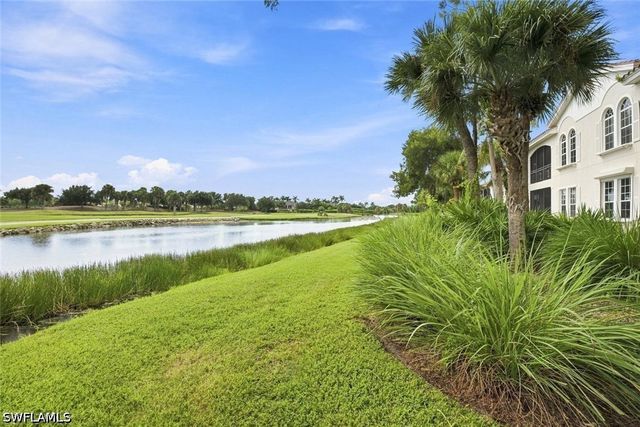 9038 Cascada WAY 101, Naples, FL 34114