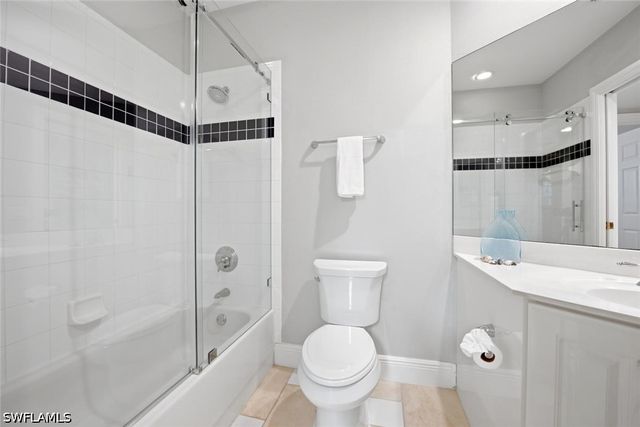 9038 Cascada WAY 101, Naples, FL 34114