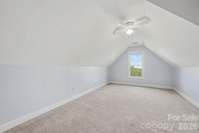 7940 Oakmont Court, Hickory, NC 28602