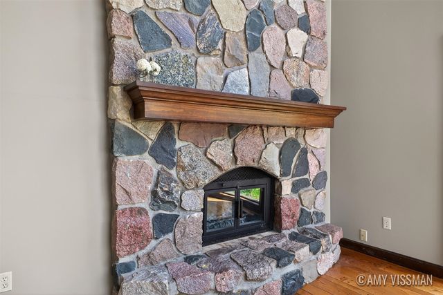 3415 N Applecrest Court, Ada, MI 49301