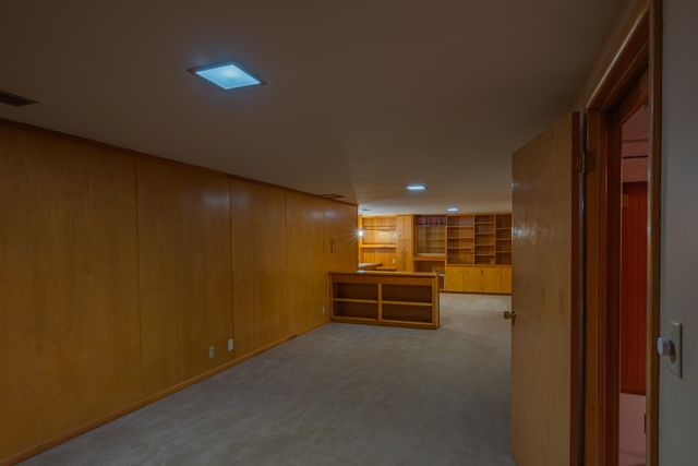 2102 Roach St, Salina, KS 67401