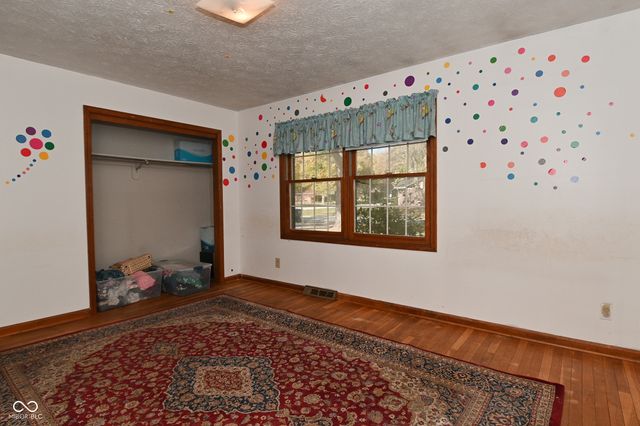 3919 Shadow Hill Lane, Greenwood, IN 46142