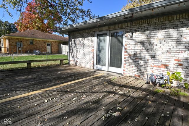 3919 Shadow Hill Lane, Greenwood, IN 46142