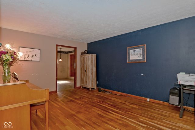 3919 Shadow Hill Lane, Greenwood, IN 46142