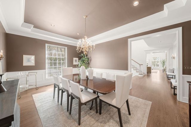 340 E Westleigh Road, Lake Forest, IL 60045