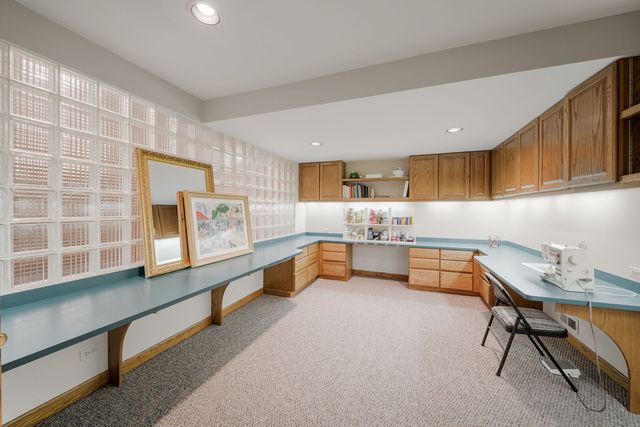 340 E Westleigh Road, Lake Forest, IL 60045