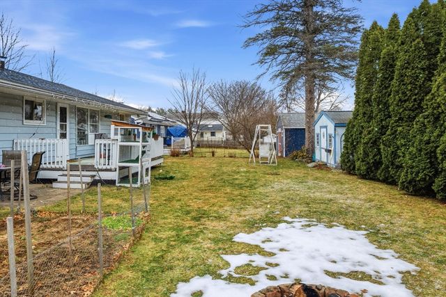 93 Blue Bell Rd, Worcester, MA 01606