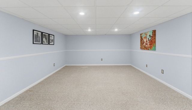 93 Blue Bell Rd, Worcester, MA 01606