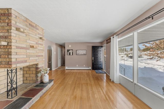 93 Blue Bell Rd, Worcester, MA 01606