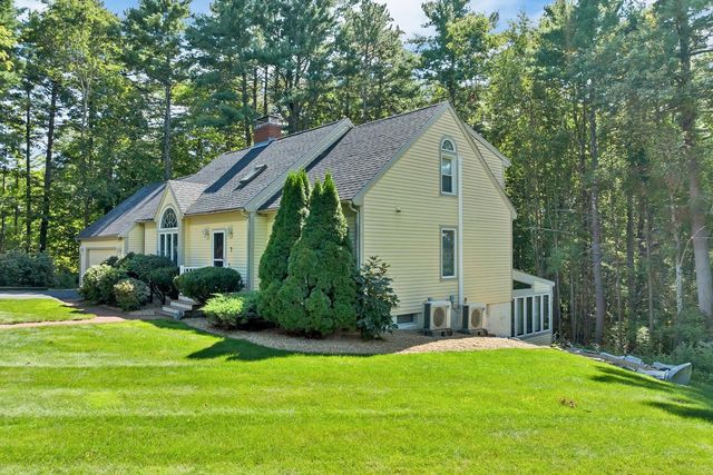 7 Virginia Court, Hooksett, NH 03106