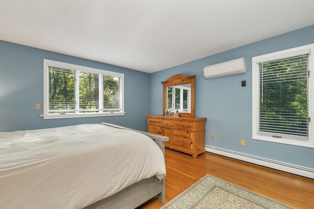 7 Virginia Court, Hooksett, NH 03106