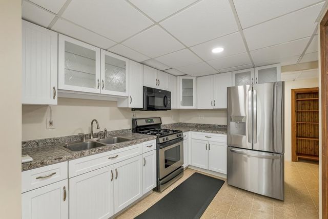 7 Virginia Court, Hooksett, NH 03106