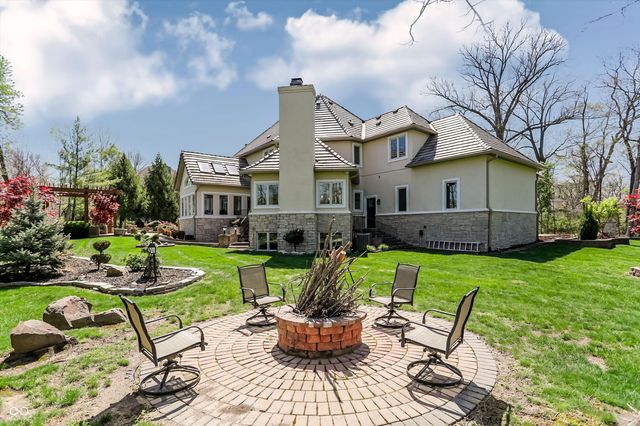 10821 Club Point Drive, Fishers, IN 46037