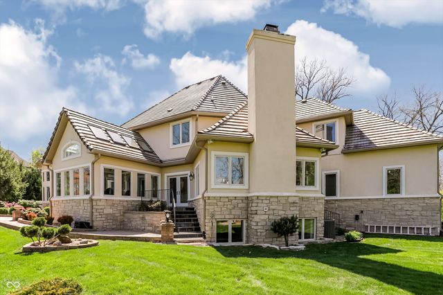 10821 Club Point Drive, Fishers, IN 46037