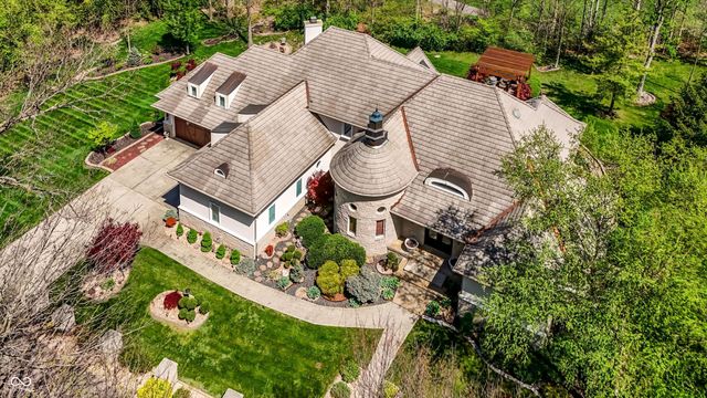 10821 Club Point Drive, Fishers, IN 46037
