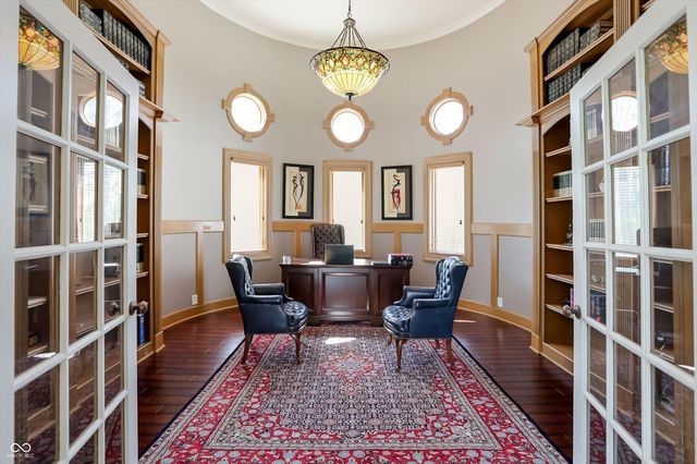 10821 Club Point Drive, Fishers, IN 46037