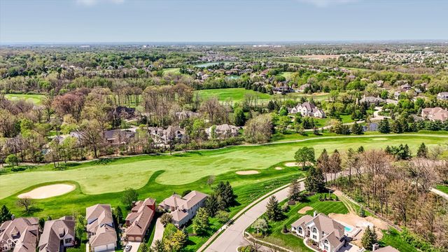 10821 Club Point Drive, Fishers, IN 46037