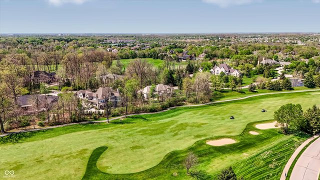 10821 Club Point Drive, Fishers, IN 46037
