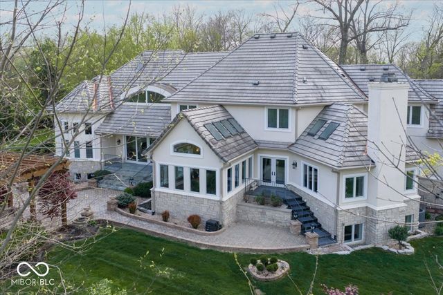10821 Club Point Drive, Fishers, IN 46037