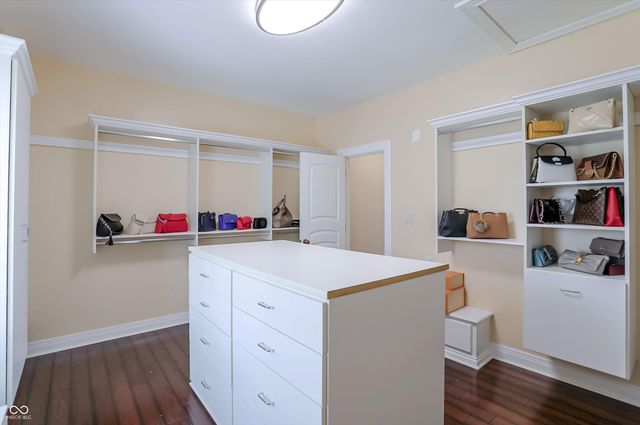 10821 Club Point Drive, Fishers, IN 46037
