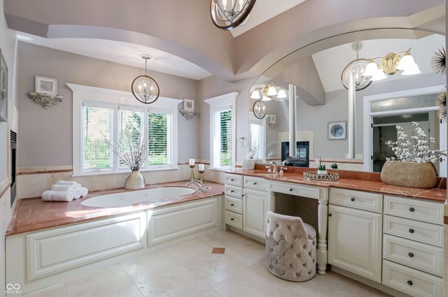 10821 Club Point Drive, Fishers, IN 46037