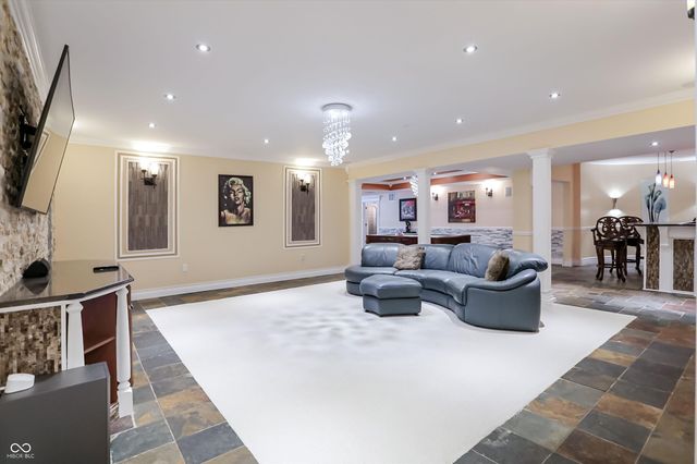 10821 Club Point Drive, Fishers, IN 46037