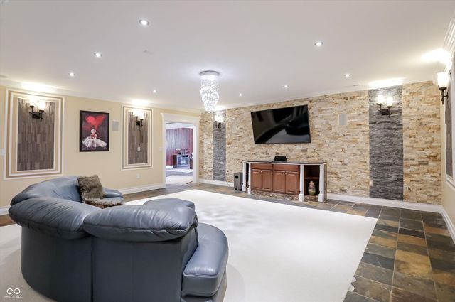 10821 Club Point Drive, Fishers, IN 46037