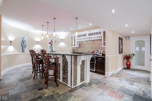 10821 Club Point Drive, Fishers, IN 46037