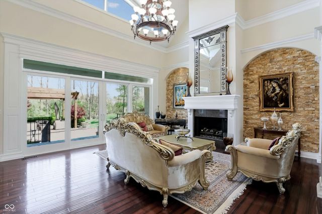10821 Club Point Drive, Fishers, IN 46037