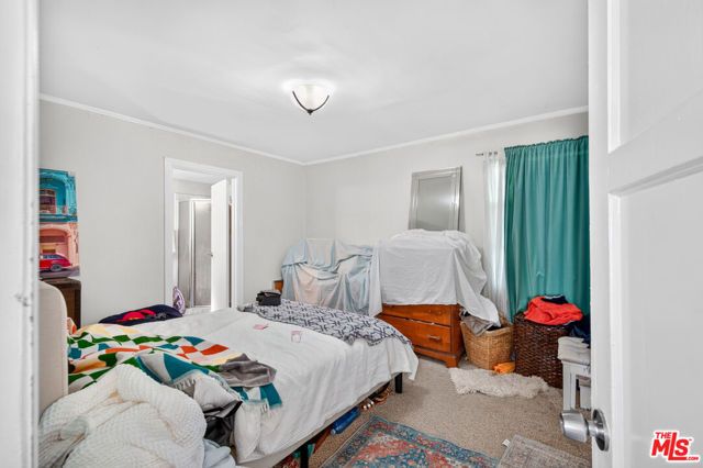 6226 Goodland Avenue, Los Angeles, CA 91606