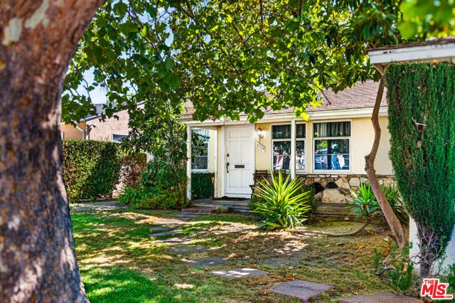 6226 Goodland Avenue, Los Angeles, CA 91606