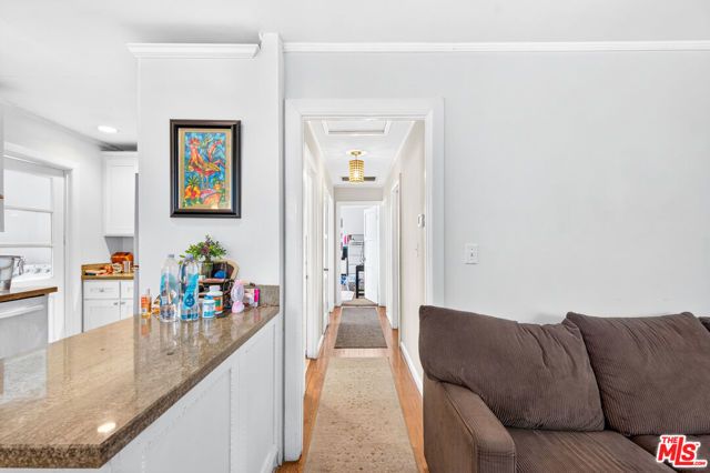 6226 Goodland Avenue, Los Angeles, CA 91606