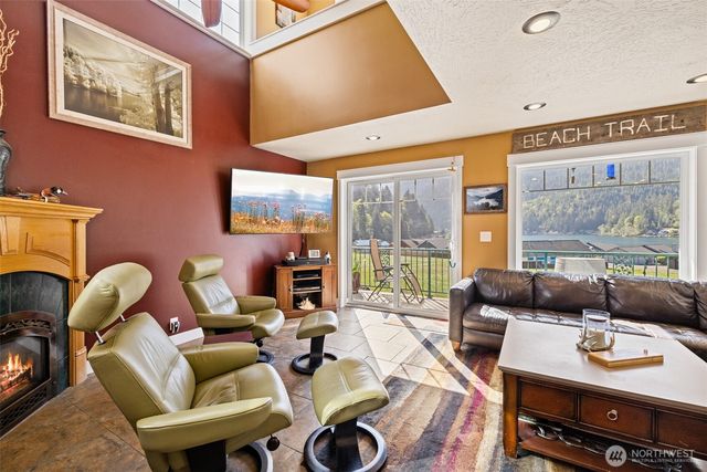 491 Maple Grove Road, Port Angeles, WA 98363